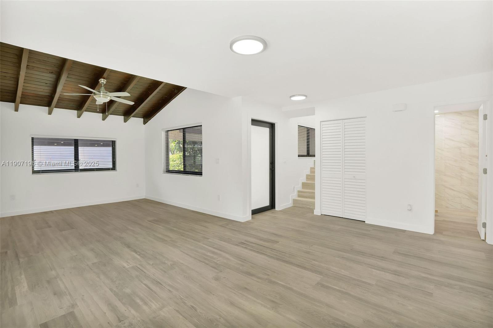 BRIAR BAY TOWNHOUSE EST - Residential Lease