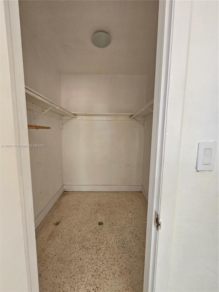 HOMEVILLE - Residential