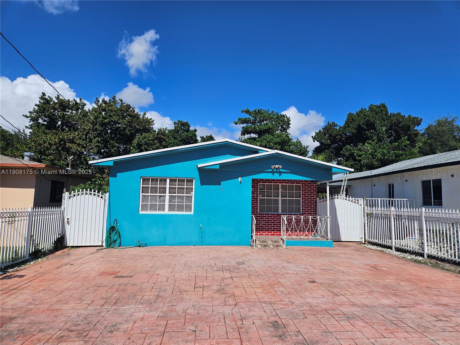 HOMEVILLE - Residential