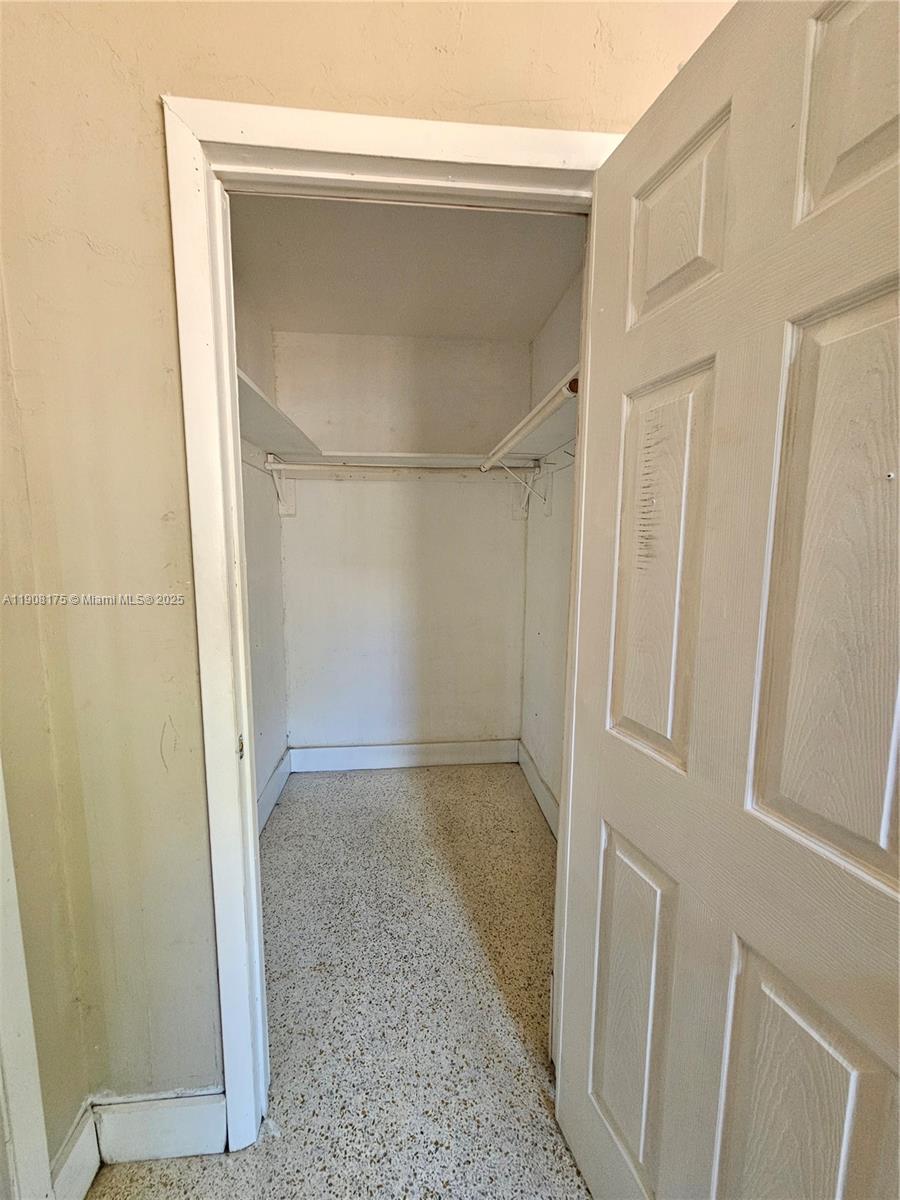 HOMEVILLE - Residential