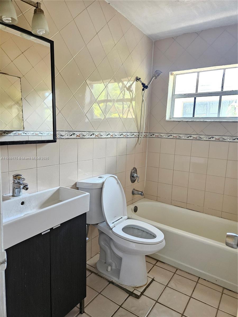 HOMEVILLE - Residential