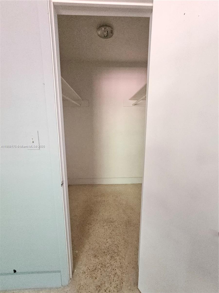 HOMEVILLE - Residential