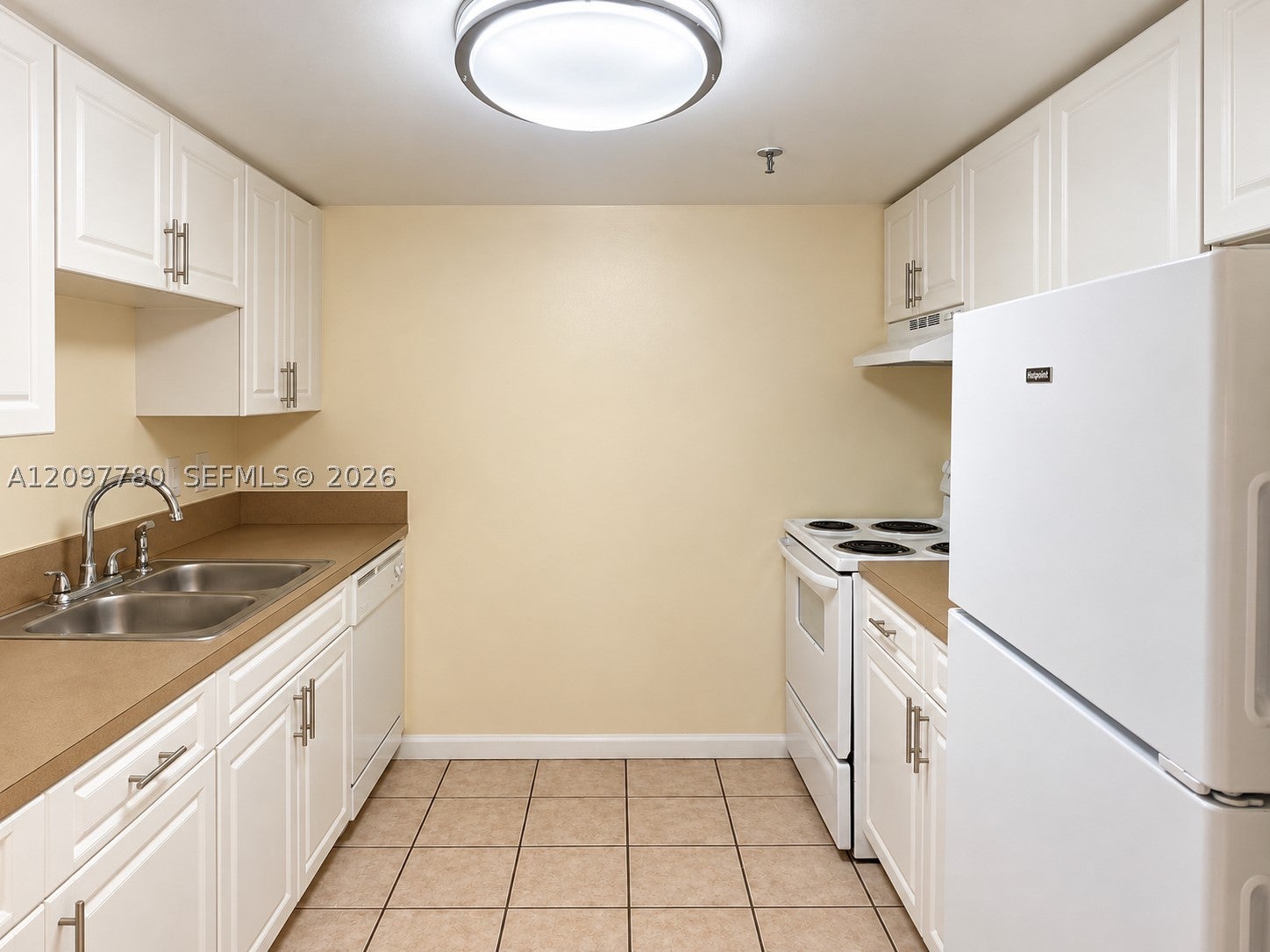 915 NW 1st Ave H0605