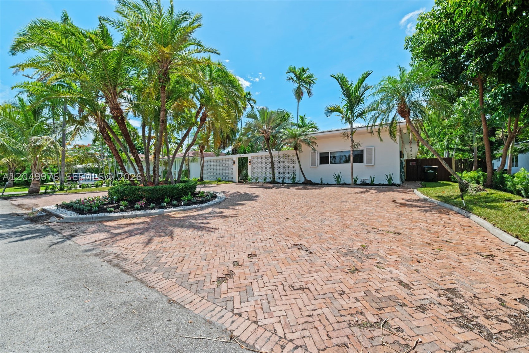 11530 NE 22nd Dr