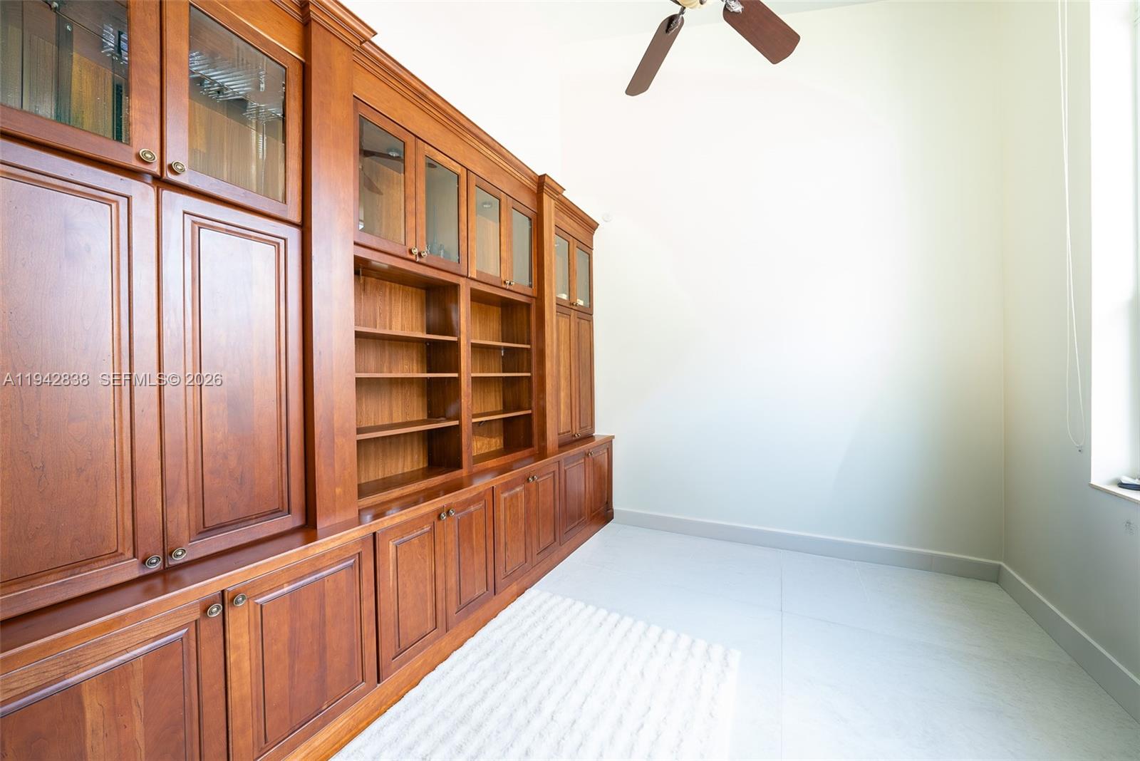 VENETIAN ISLES 3RD SEC - Residential