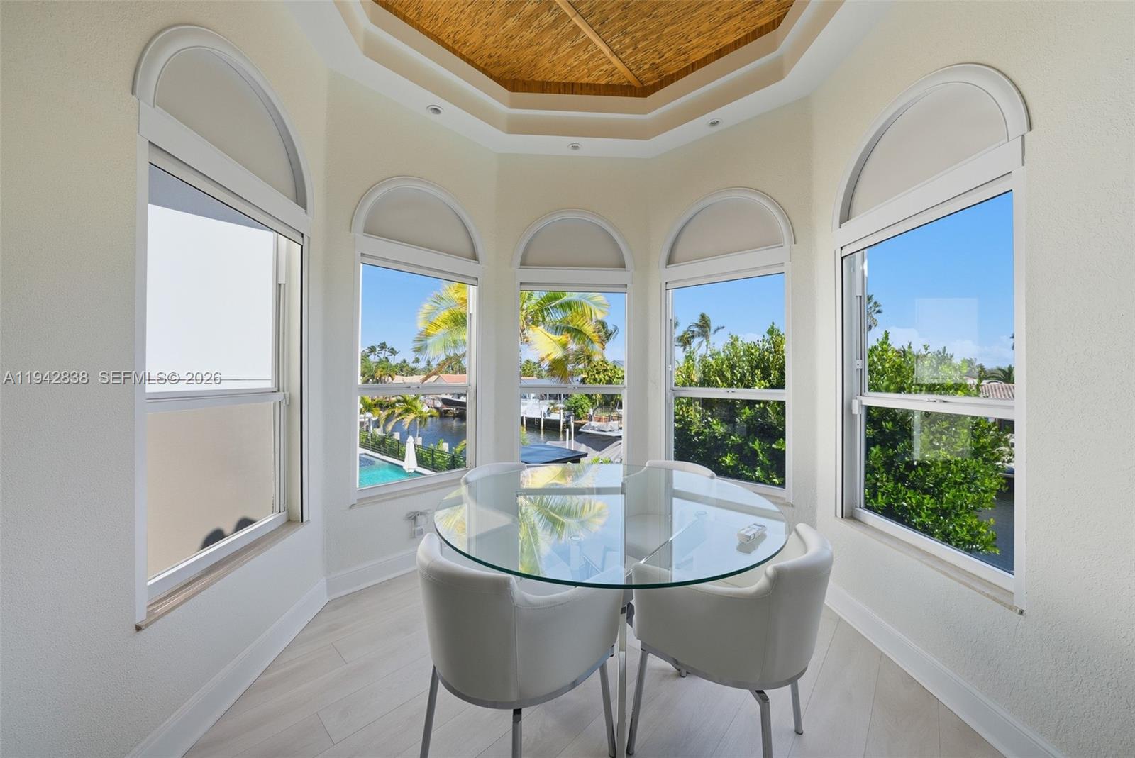 VENETIAN ISLES 3RD SEC - Residential