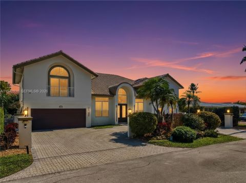 4130 NE 23rd Ave Lighthouse Point FL 33064