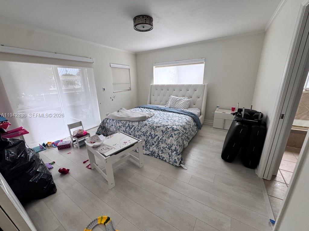 VENETIAN ISLES 3RD SEC - Residential