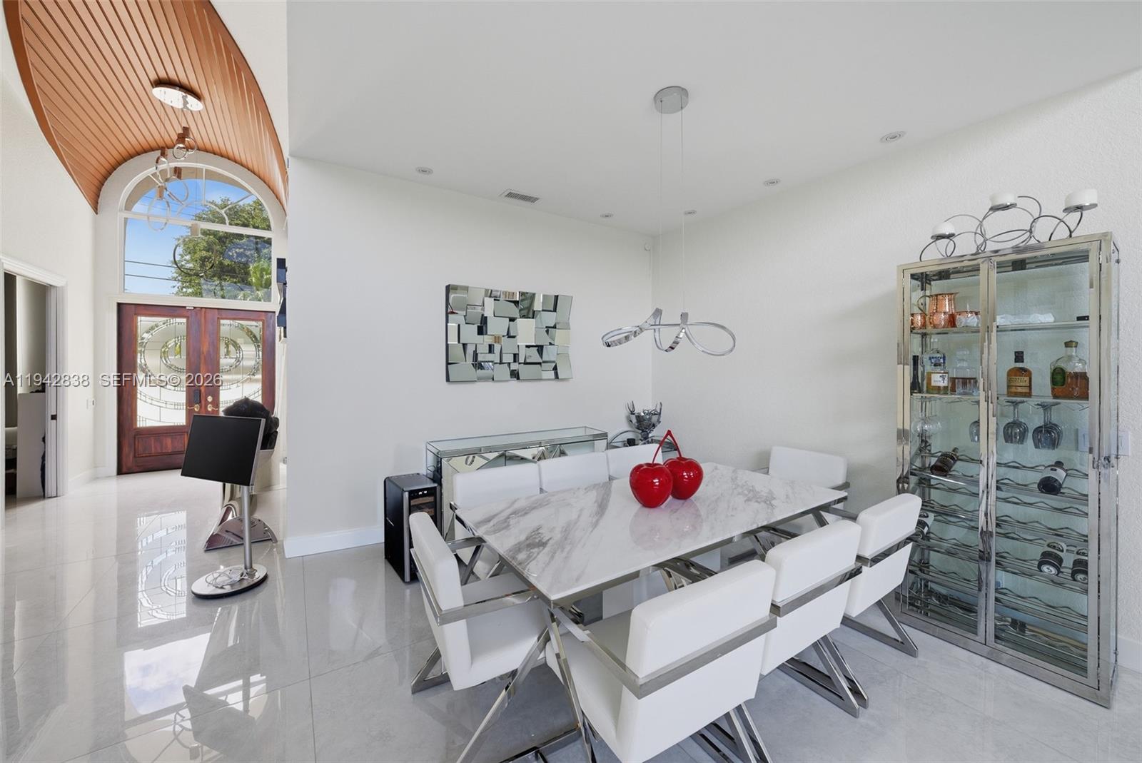 VENETIAN ISLES 3RD SEC - Residential