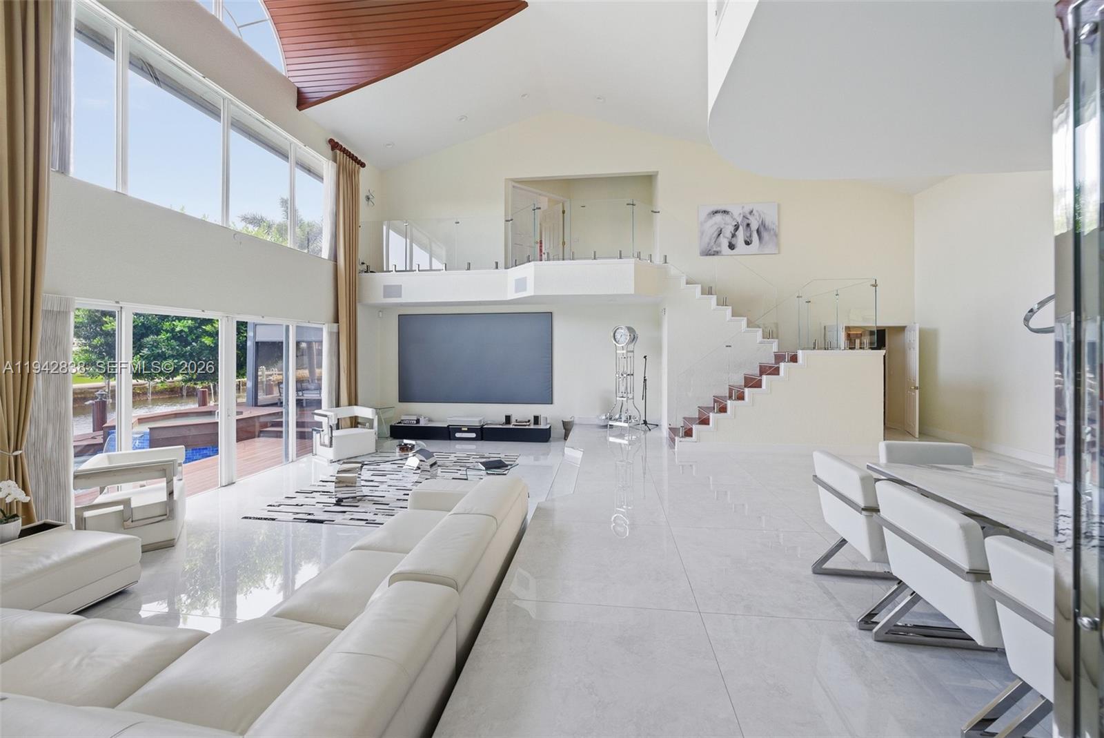 VENETIAN ISLES 3RD SEC - Residential