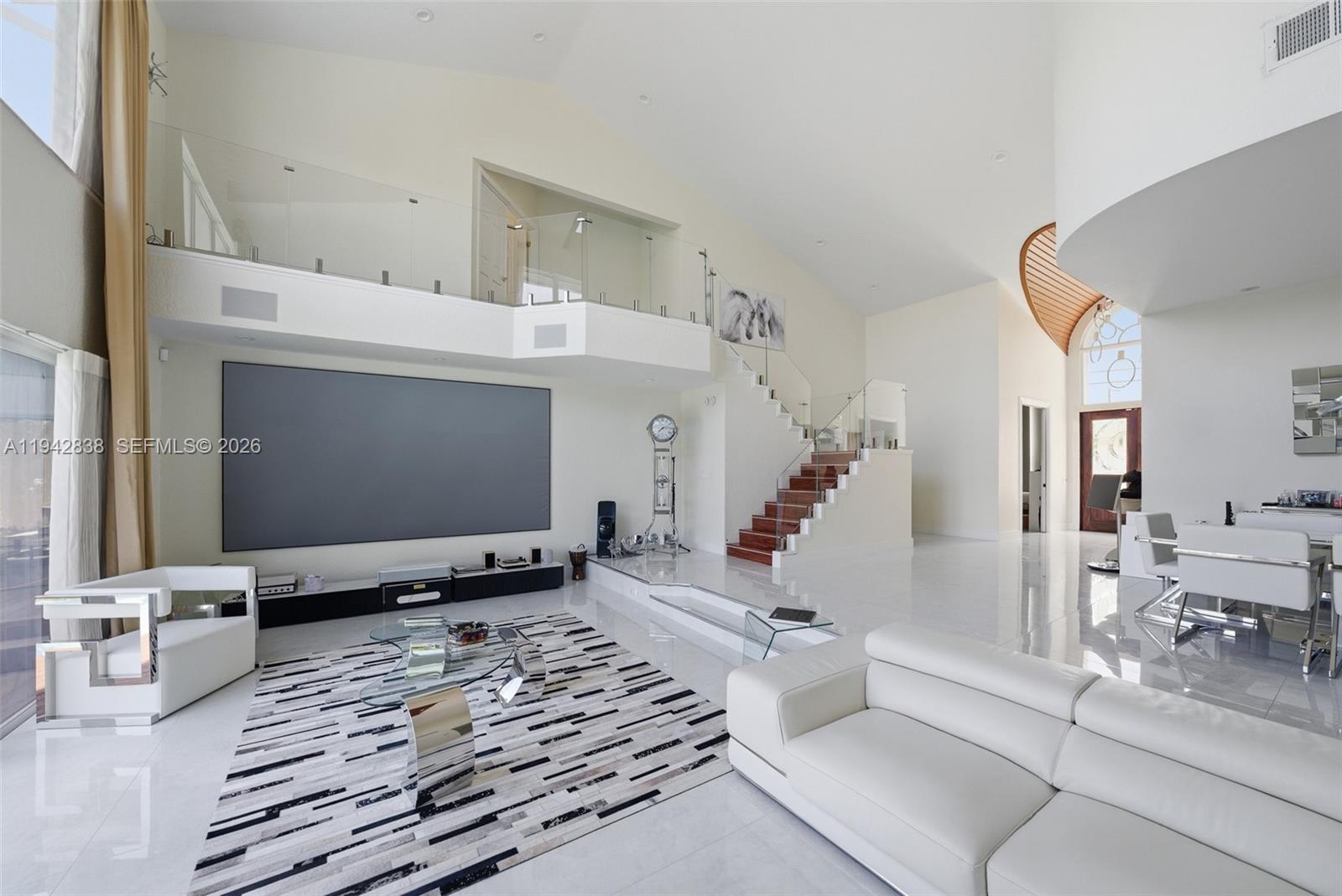 VENETIAN ISLES 3RD SEC - Residential