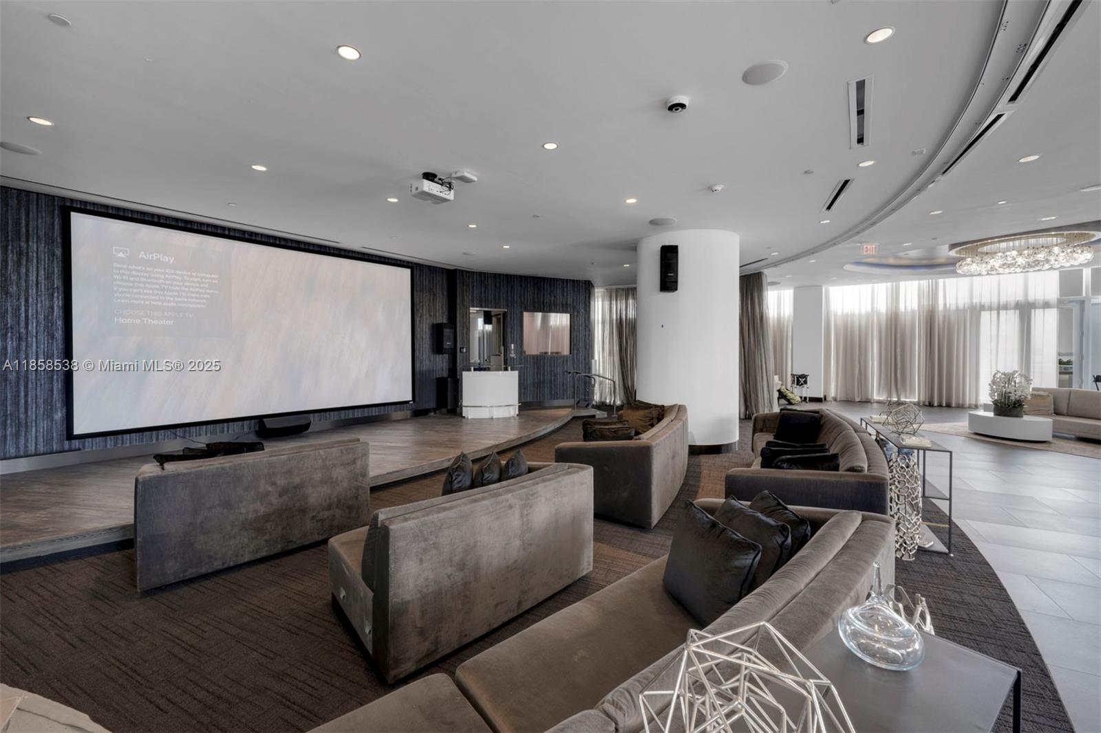 PARAMOUNT MIAMI WORLDCENT - Residential