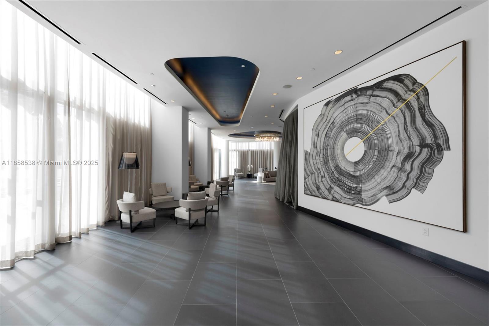 PARAMOUNT MIAMI WORLDCENT - Residential