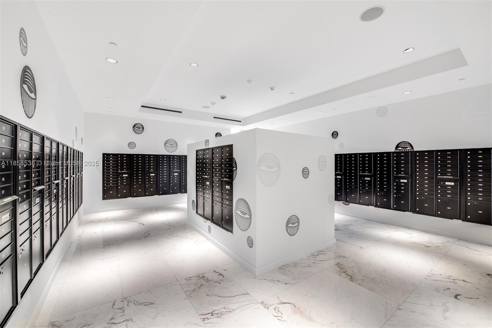 PARAMOUNT MIAMI WORLDCENT - Residential