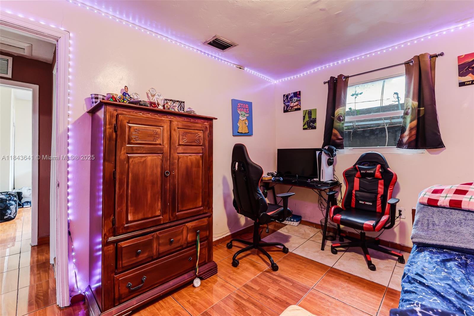 1ST ADDN PINEWOOD PK - Residential Income