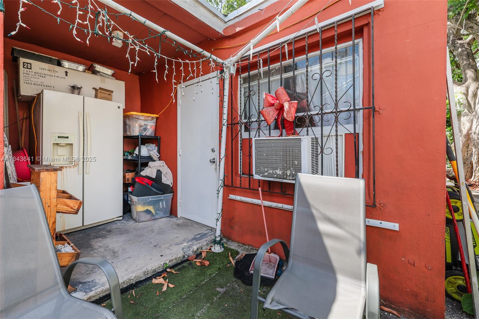 1ST ADDN PINEWOOD PK - Residential Income