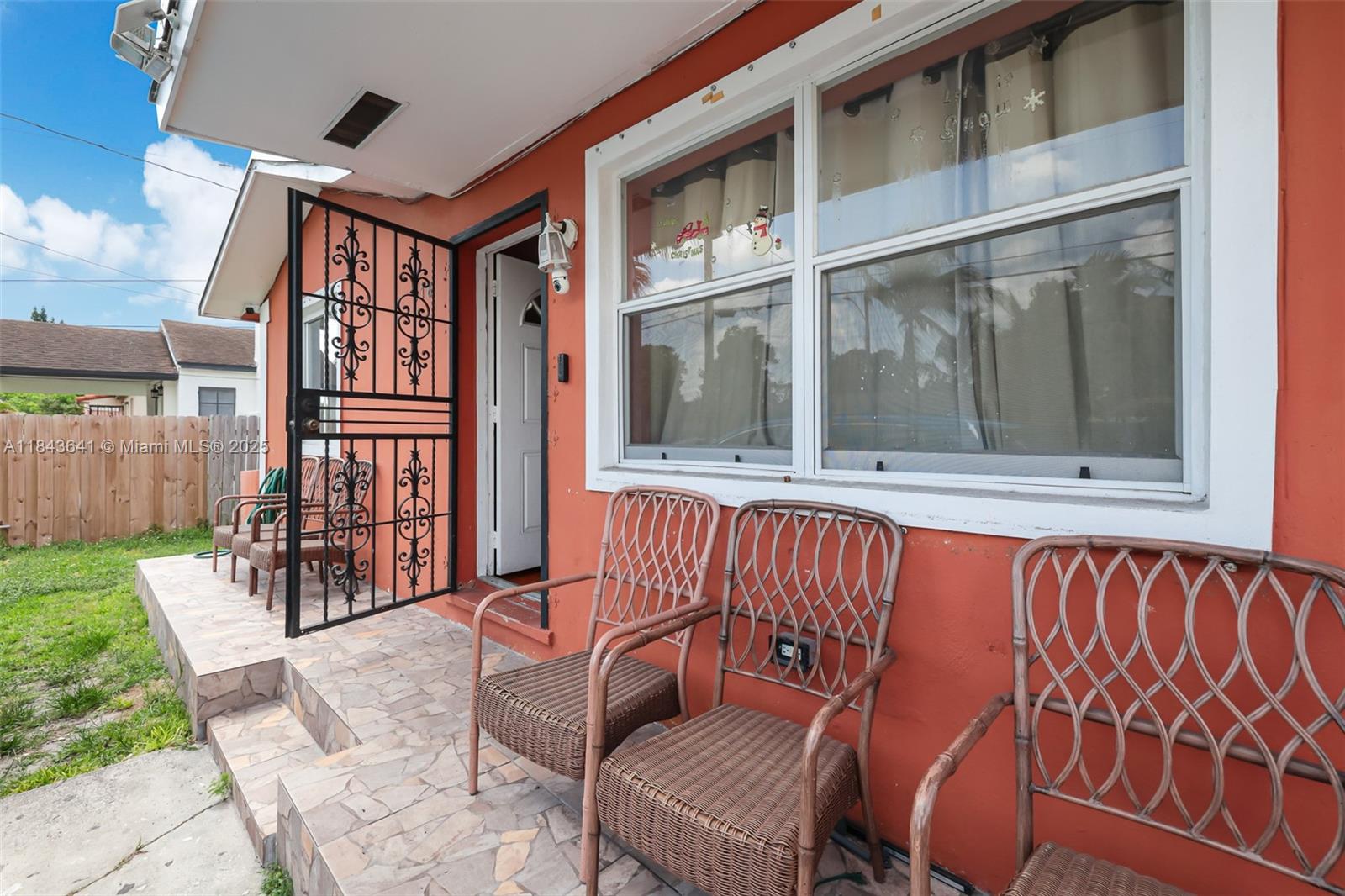 1ST ADDN PINEWOOD PK - Residential Income