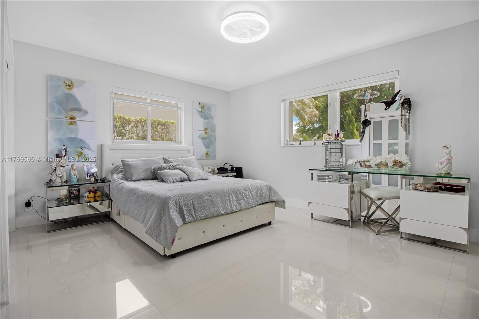 DARLINGTON MANOR - Residential