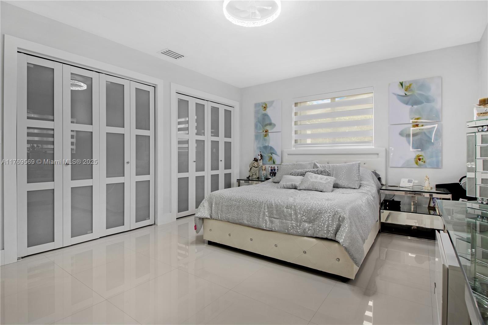 DARLINGTON MANOR - Residential