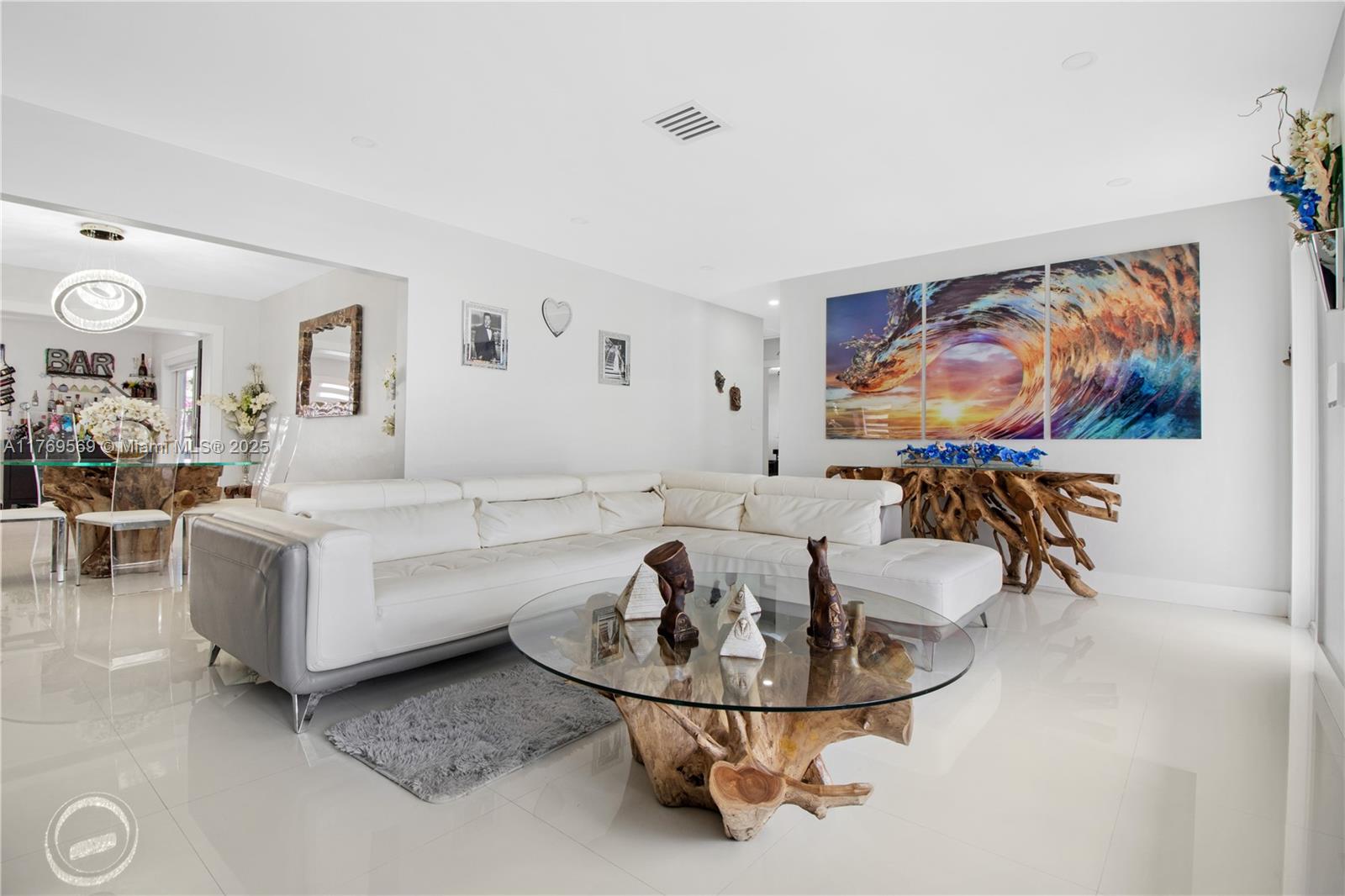 DARLINGTON MANOR - Residential