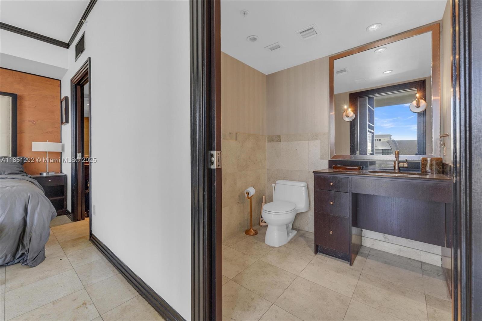 DE SOLEIL S BCH RESIDENTI - Residential