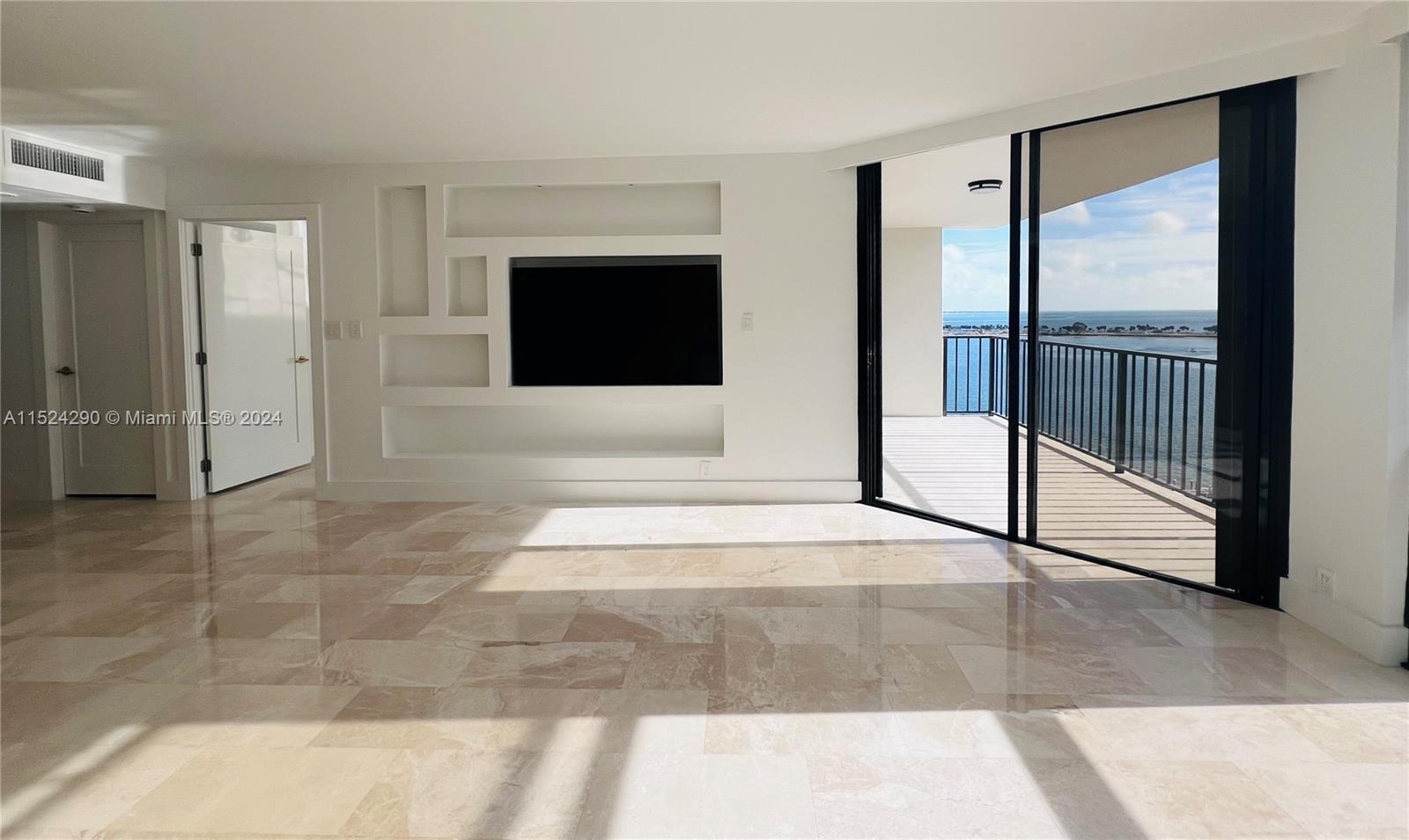 BRICKELL PLACE CONDO - Residential Lease