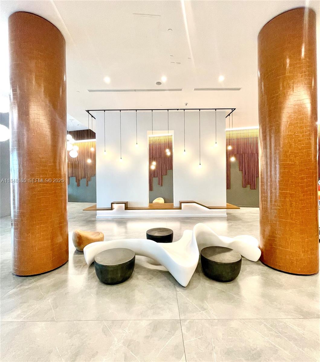 350 S Miami Ave 3405