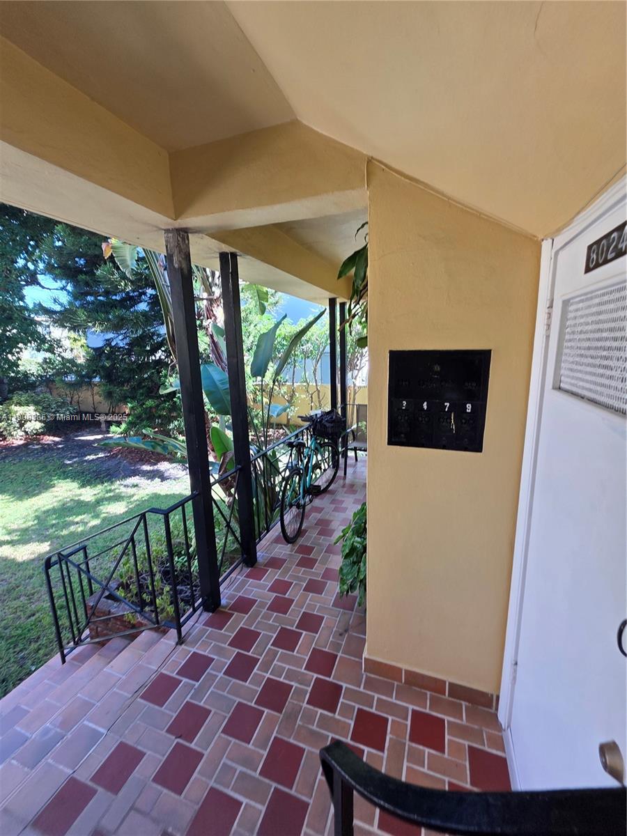 ALTOS DEL MAR NO 3 - Residential Lease