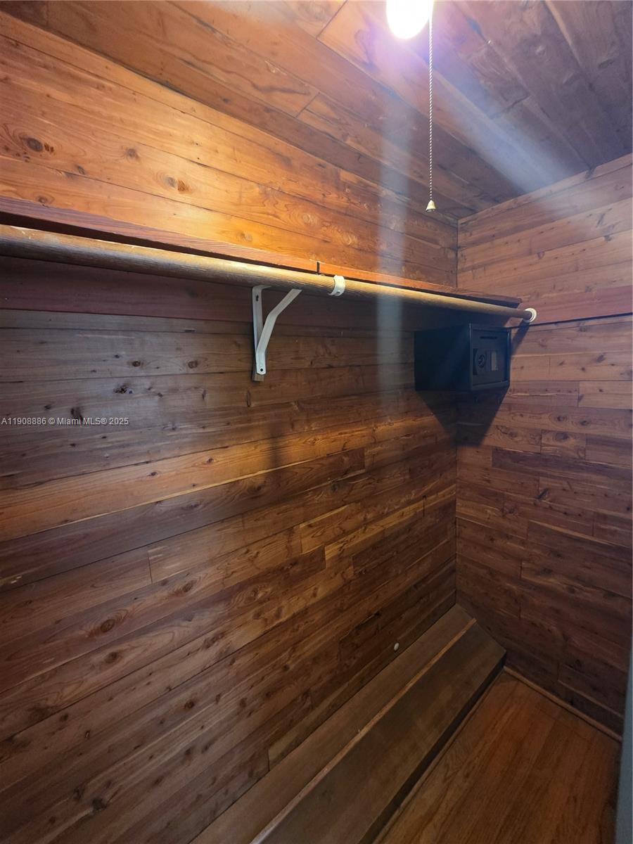 ALTOS DEL MAR NO 3 - Residential Lease