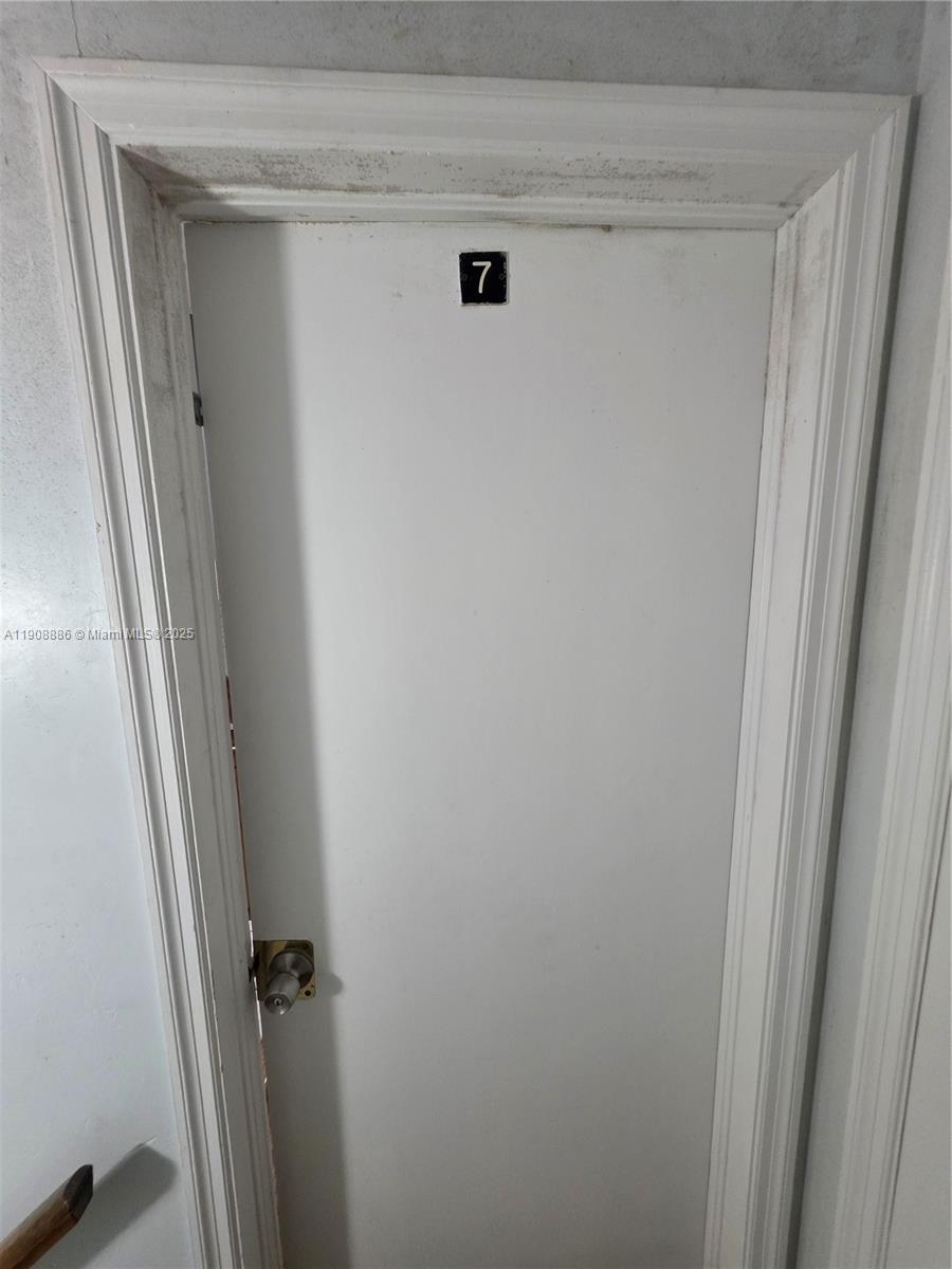 ALTOS DEL MAR NO 3 - Residential Lease