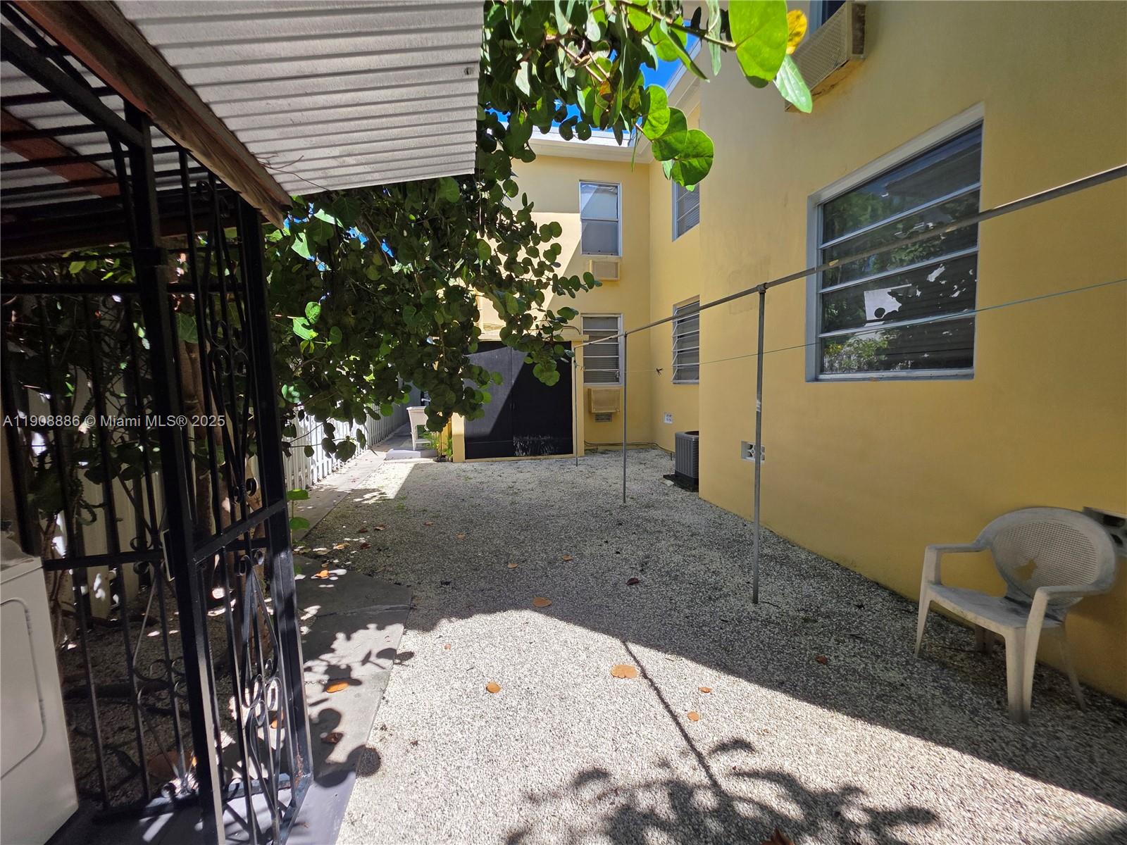 ALTOS DEL MAR NO 3 - Residential Lease