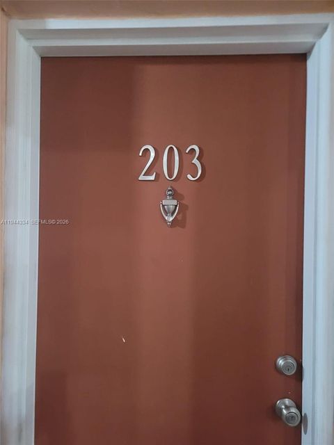 Photo of 5350 W 21st Ct #203, Hialeah, FL 33016 (MLS # A11944334)