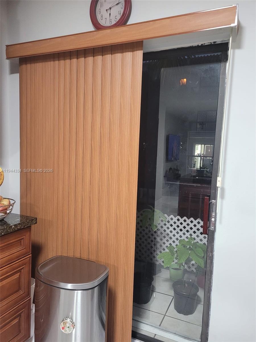 ALAMEDA TOWER 2 CONDO - Residential