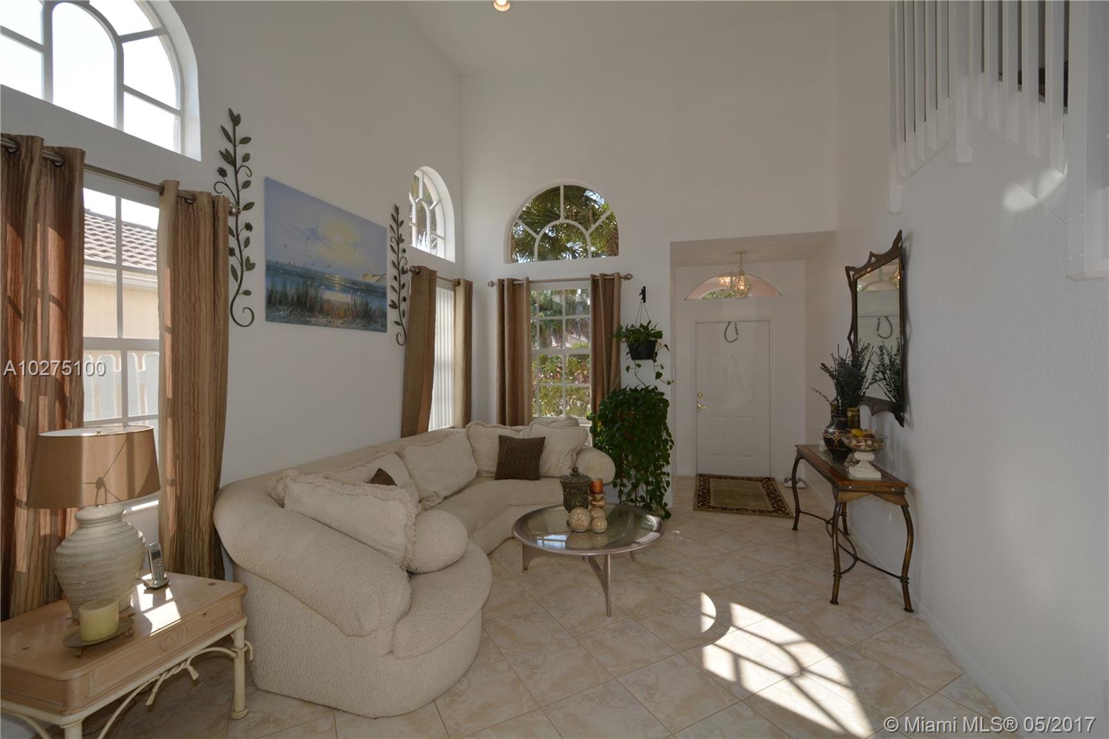 TOWNGATE - Residential