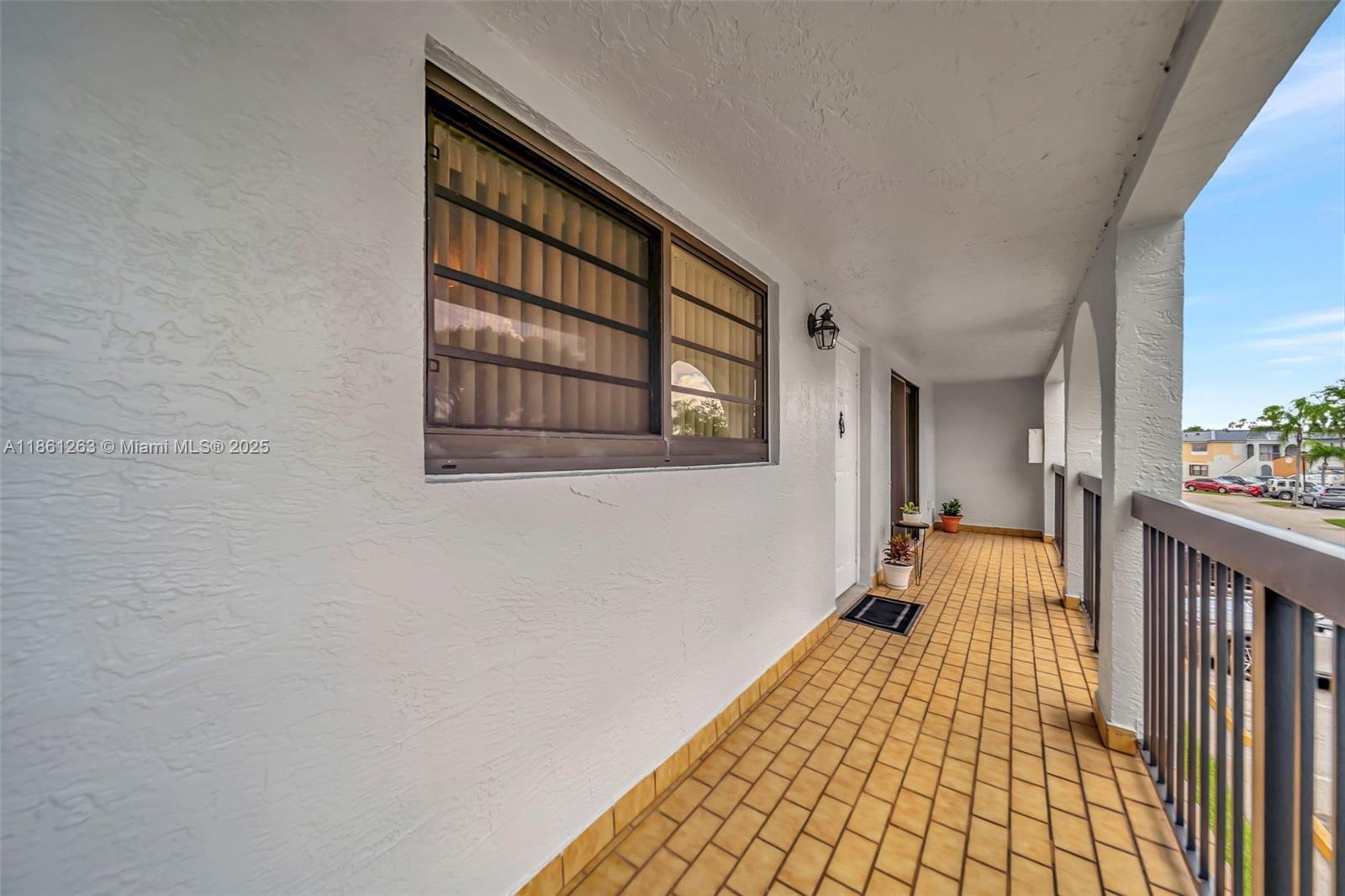 MOORS POINTE CONDO - Residential