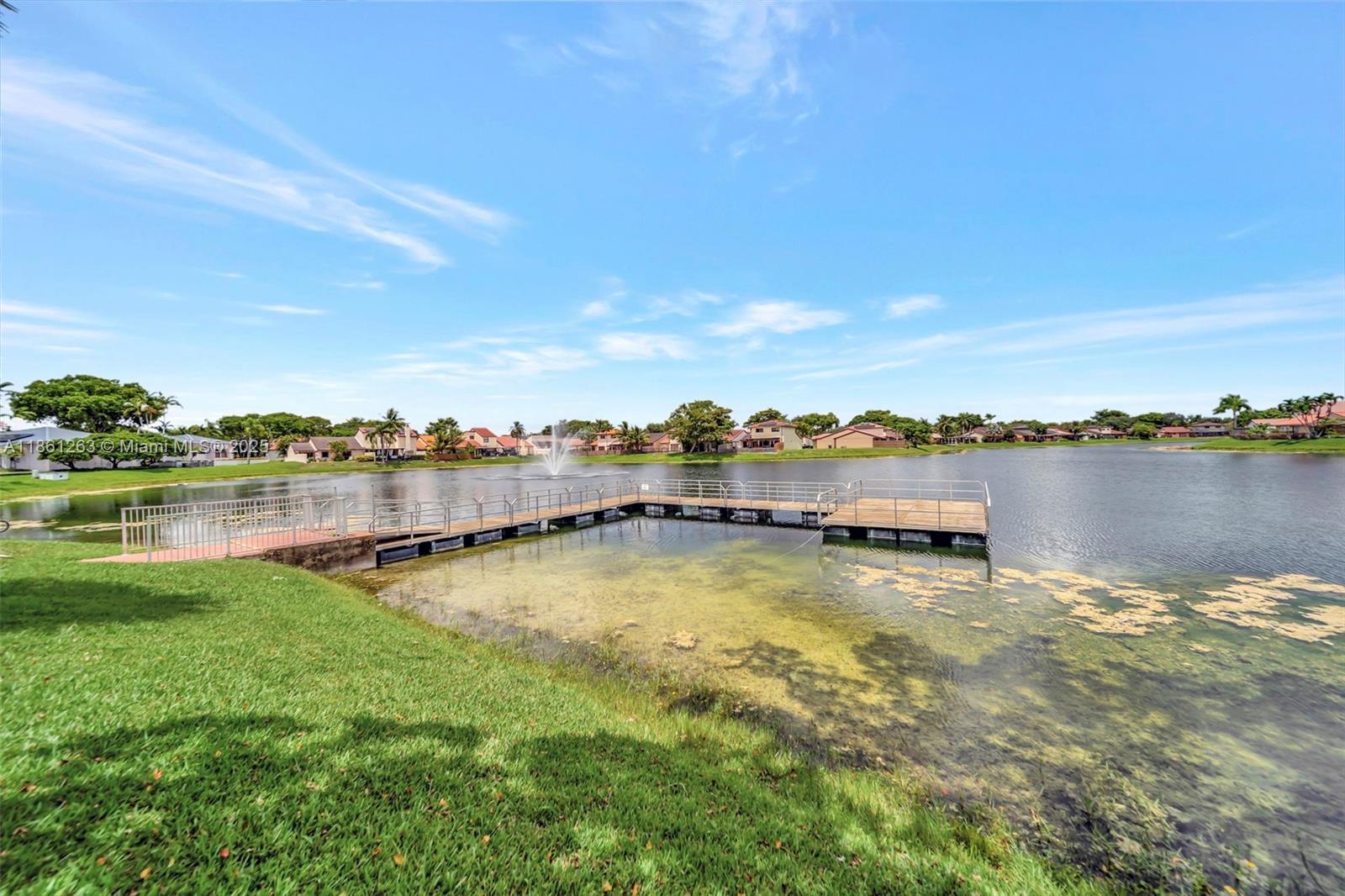 MOORS POINTE CONDO - Residential