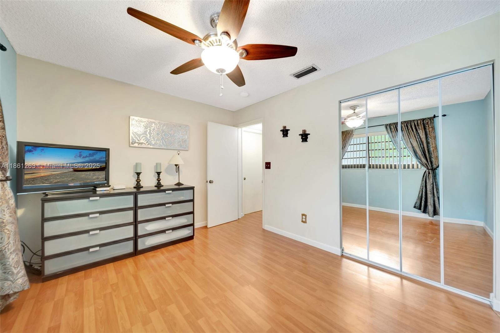 MOORS POINTE CONDO - Residential