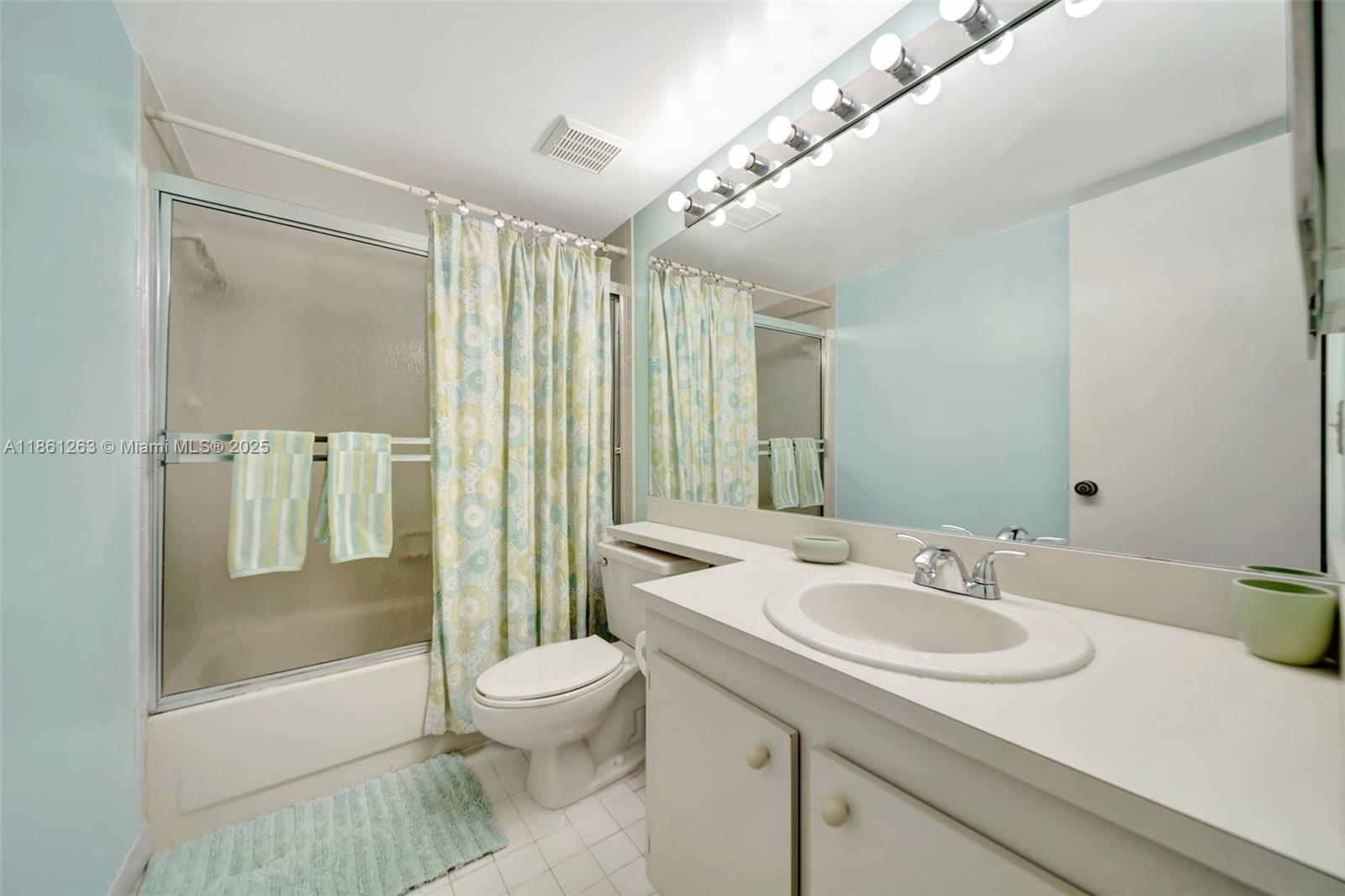 MOORS POINTE CONDO - Residential