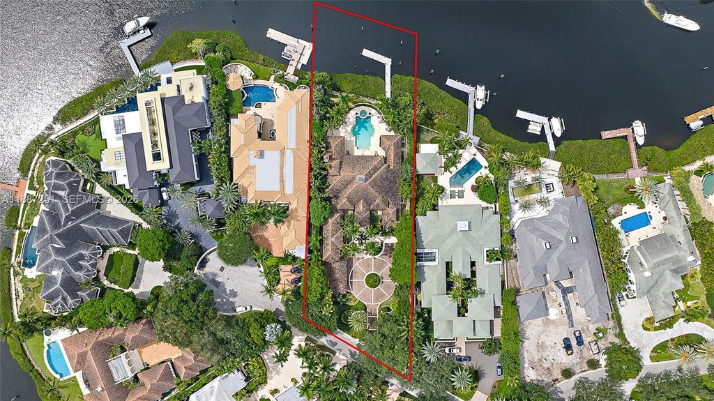 Photo of 193 Spyglass Ct, Jupiter, FL 33477 (MLS # A11887251)