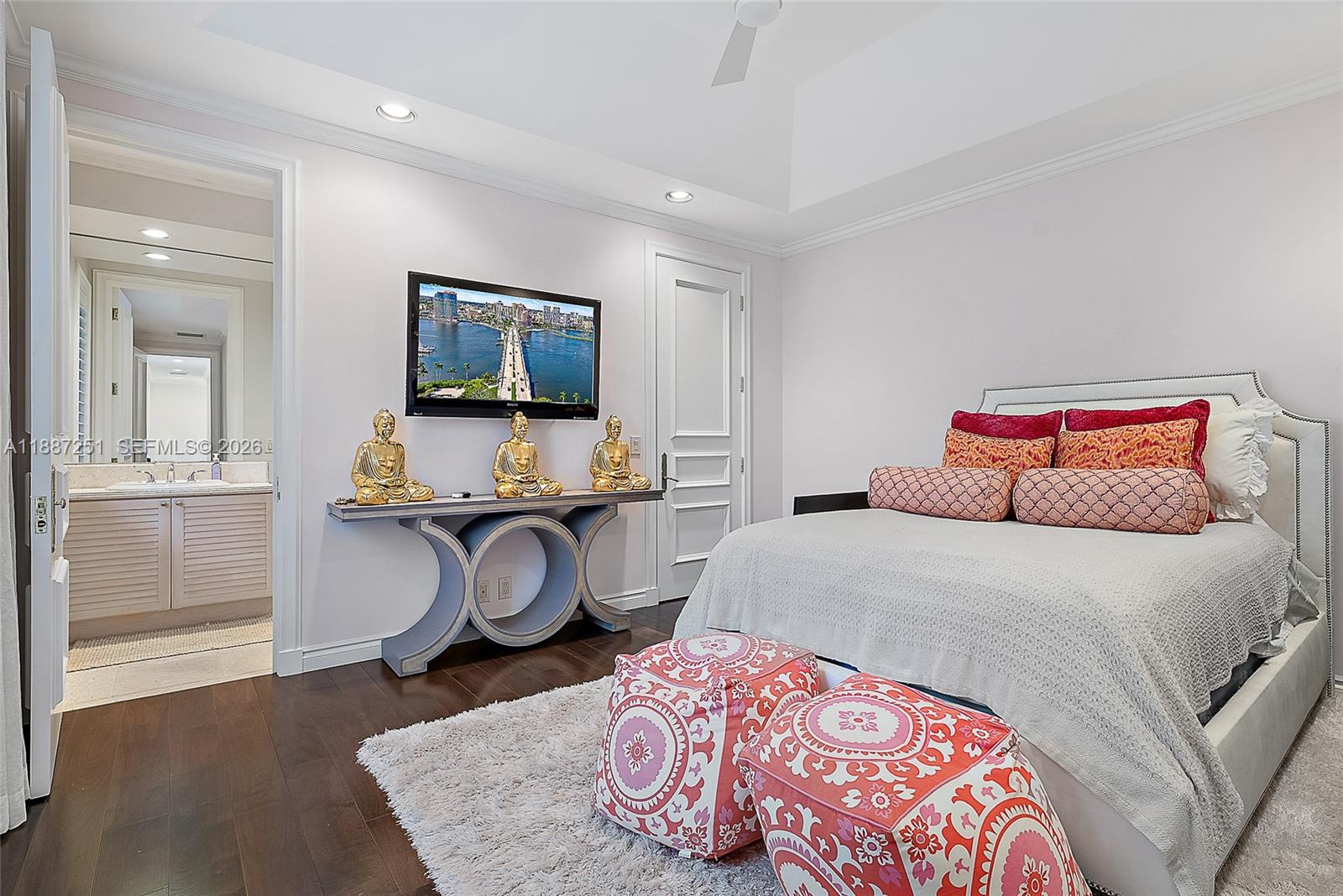 Admirals Cove - Residential