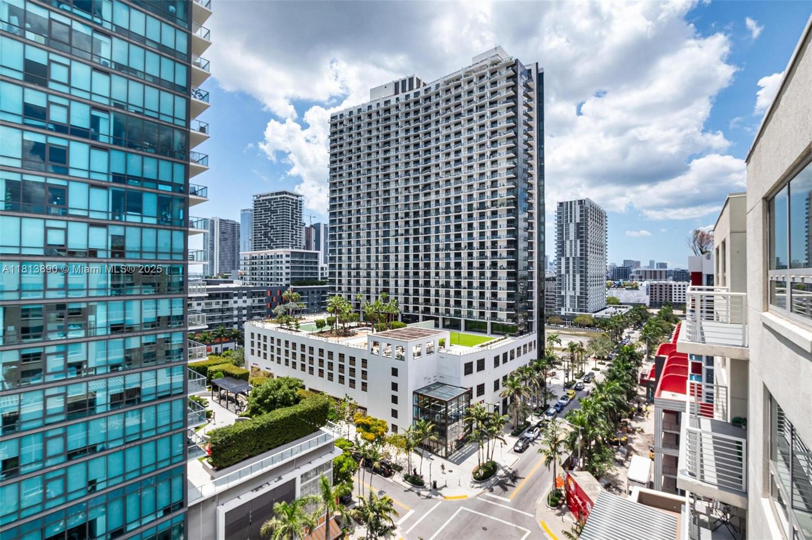 MIDBLOCK MIAMI CONDO - Residential