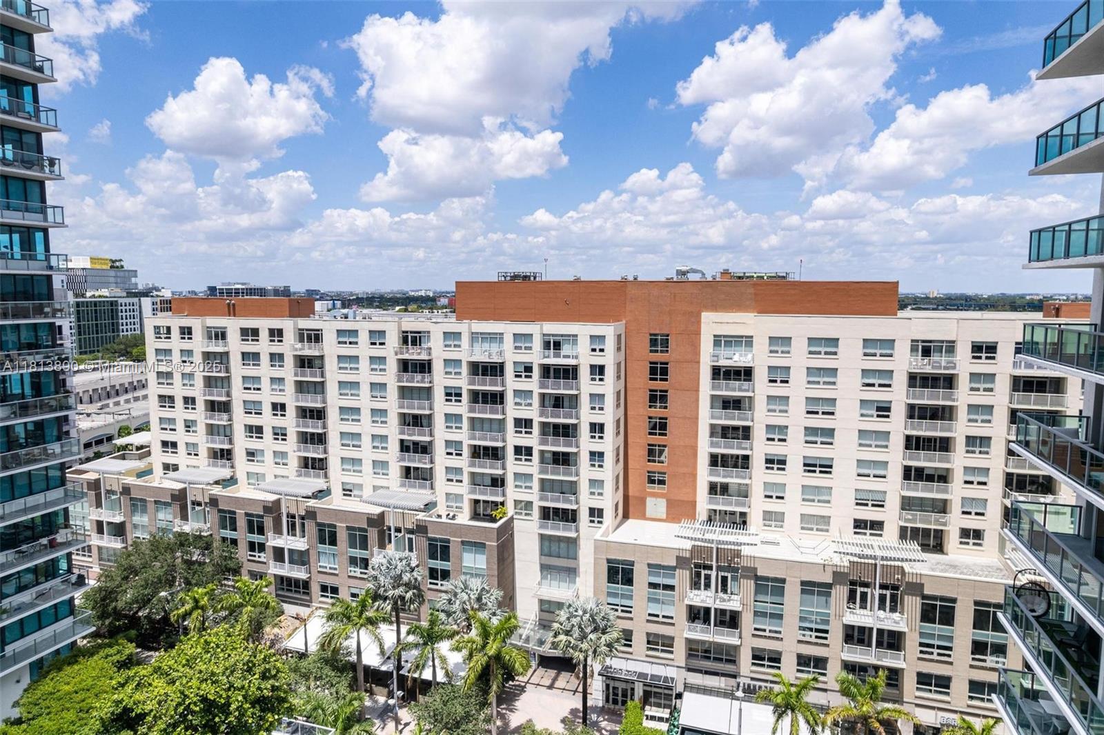 MIDBLOCK MIAMI CONDO - Residential