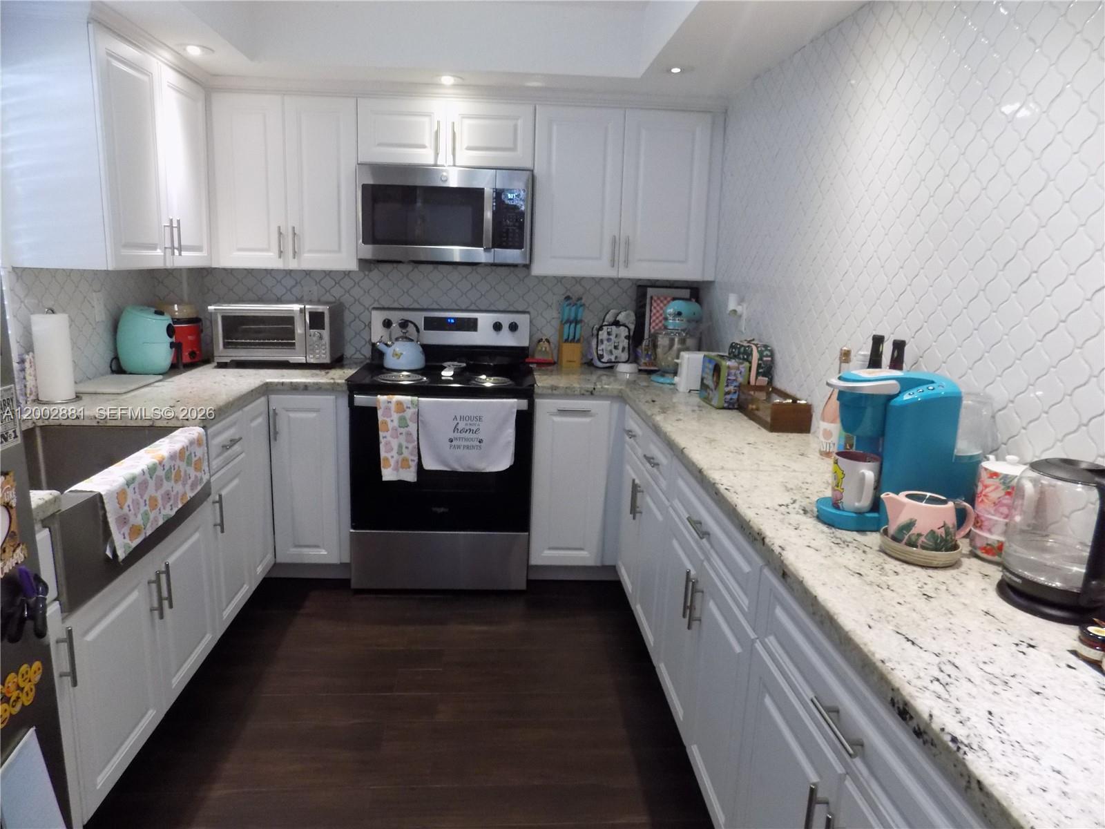 FAIRVIEW OF CALF CL CONDO - Residential