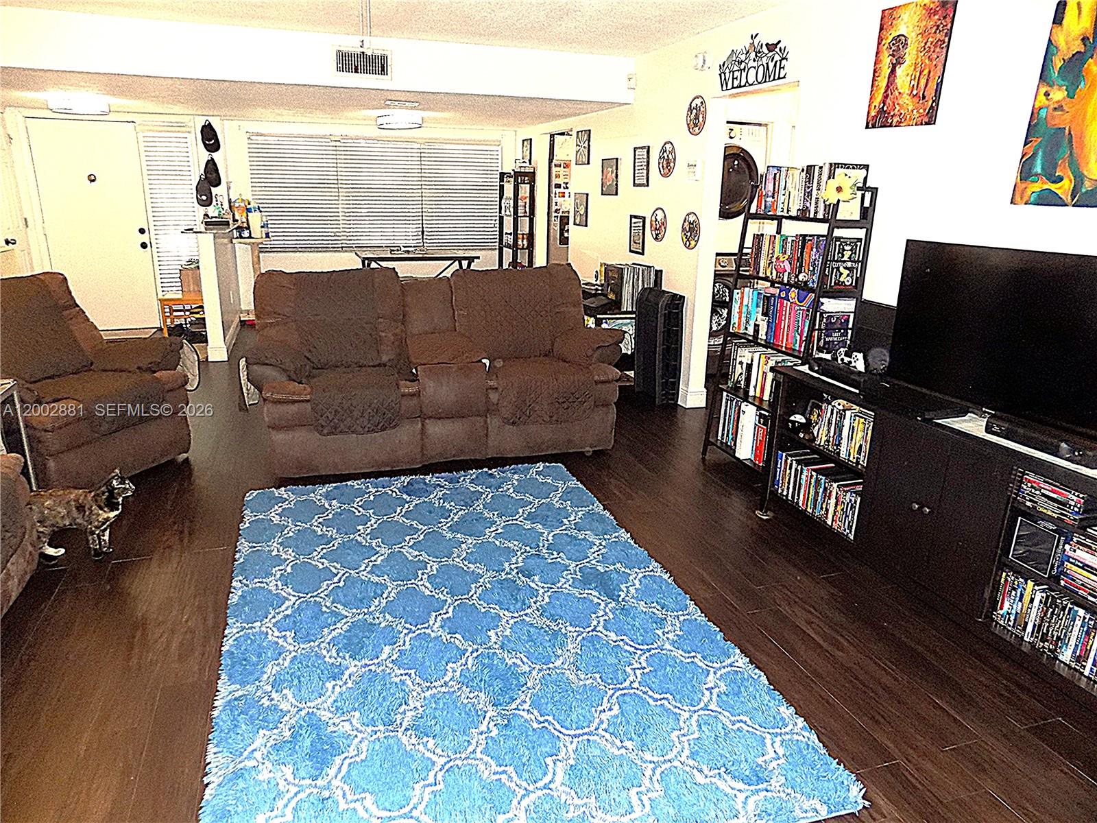 FAIRVIEW OF CALF CL CONDO - Residential