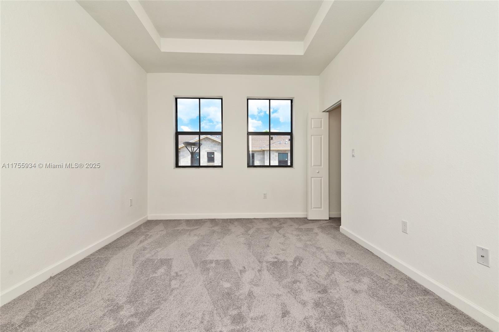The Edge On 20 - Residential