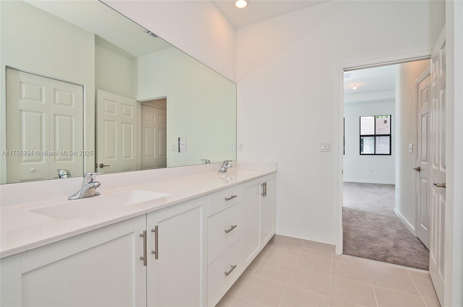 The Edge On 20 - Residential