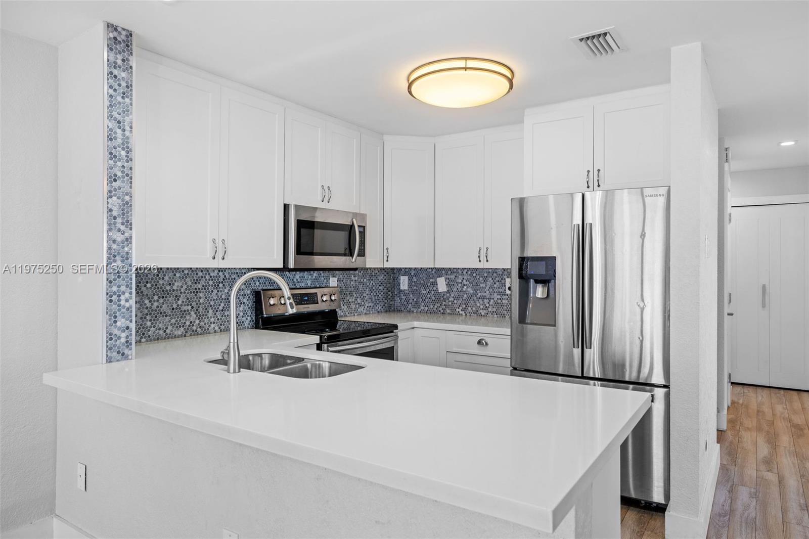 20900 Leeward Ct 217-1