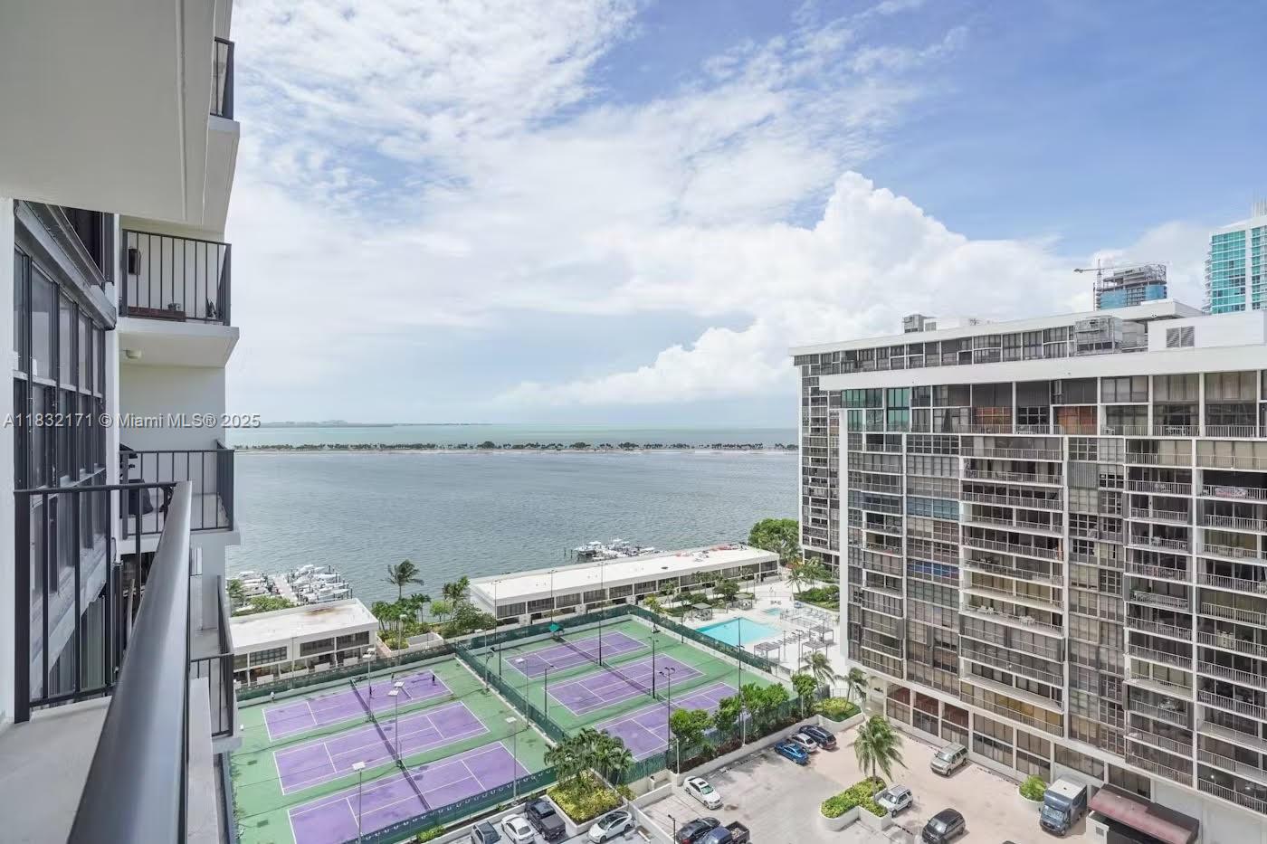BRICKELL PLACE CONDO - Residential