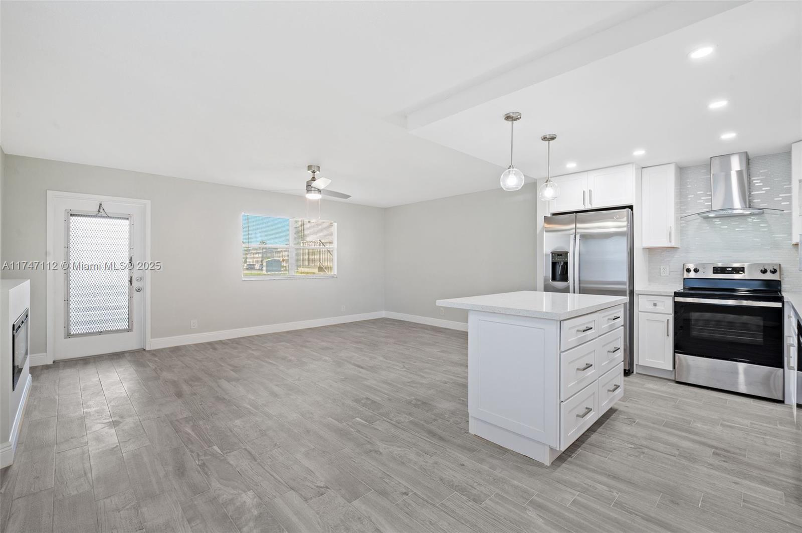 KINGS POINT BRITTANY COND - Residential Lease