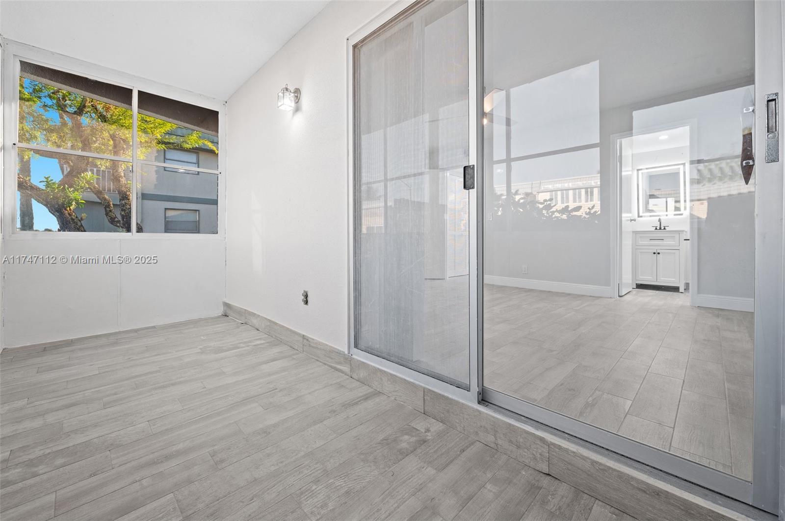 KINGS POINT BRITTANY COND - Residential Lease